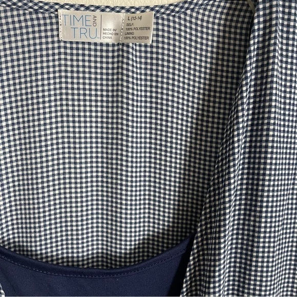 Women’s Time and Tru Blue & White Plaid Lightweight Dress Size Large 12-14! - Picture 4 of 6